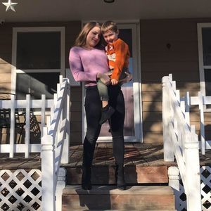 Meet your Posher, Rebekah